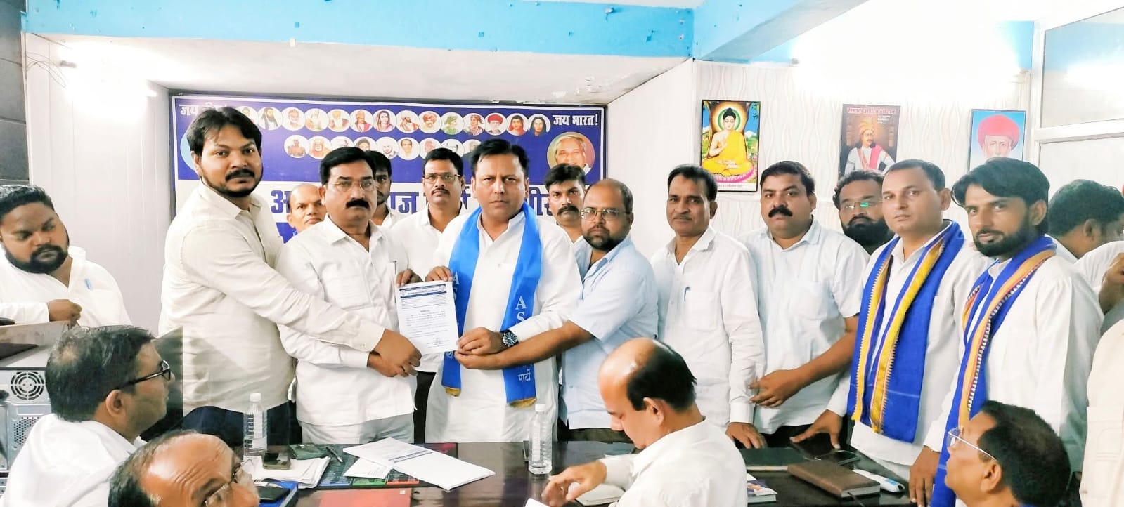 अस्तित्व बचाओ भाईचारा बनाओ सम्मेलन की गूंज — हर मंडल में होगी समीक्षा बैठक, चंद्रशेखर आज़ाद करेंगे नेतृत्व | Azad Samaj Party की नई रणनीति
